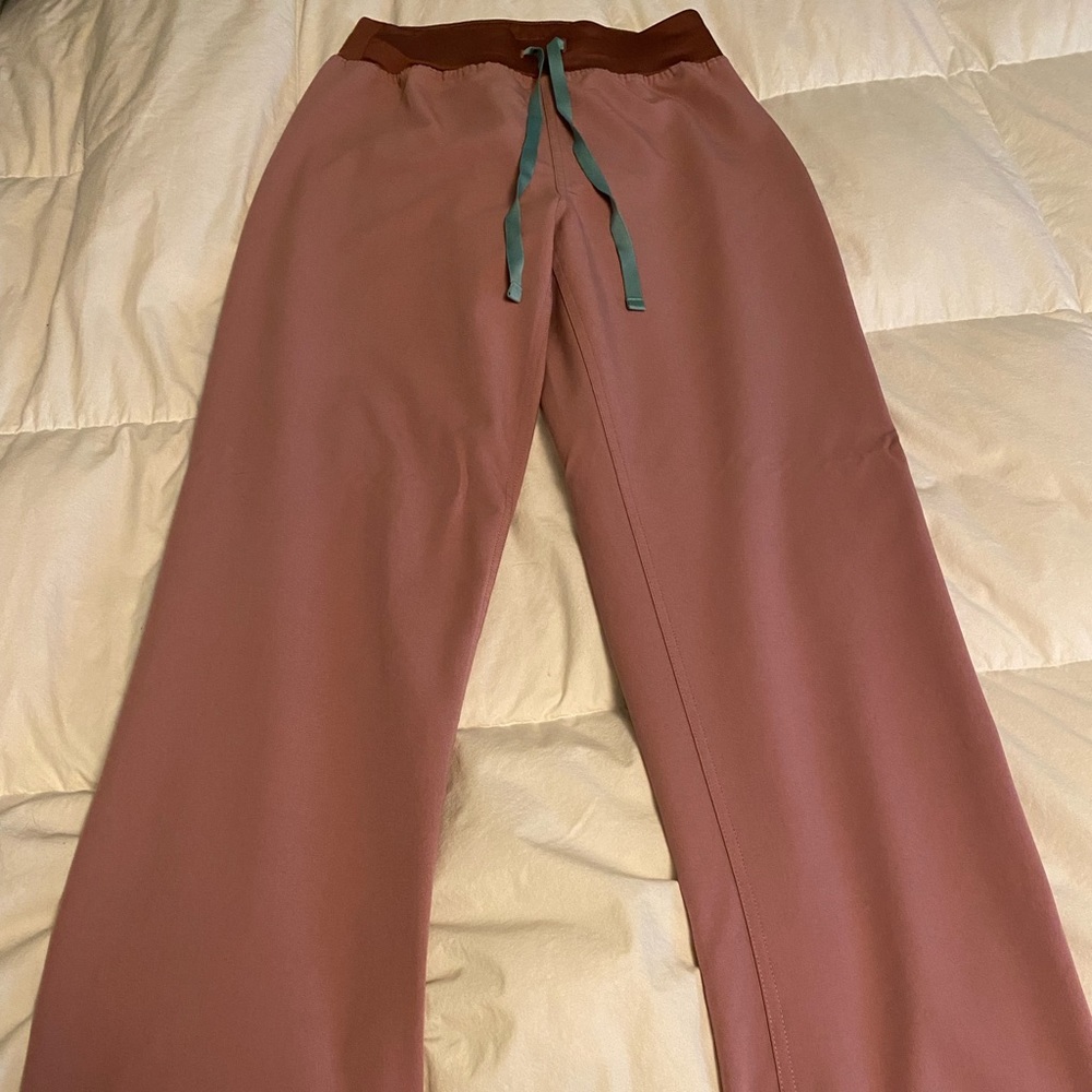 Figs Scrub Pants